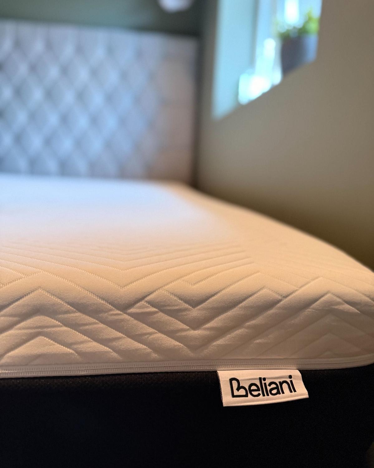GEL-MEMORY-SCHAUMMATRATZE H3/4 Fest 140/200 cm Spongy - Weiß, Textil (140/200cm) - Beliani