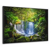 LEINWAND Bilder mit Rahmen - Dschungel - Wasserfall - Australien - Pflanzen - Natur - 140x90 - Dunkelgrün, Textil (140/90cm) - MuchoWow