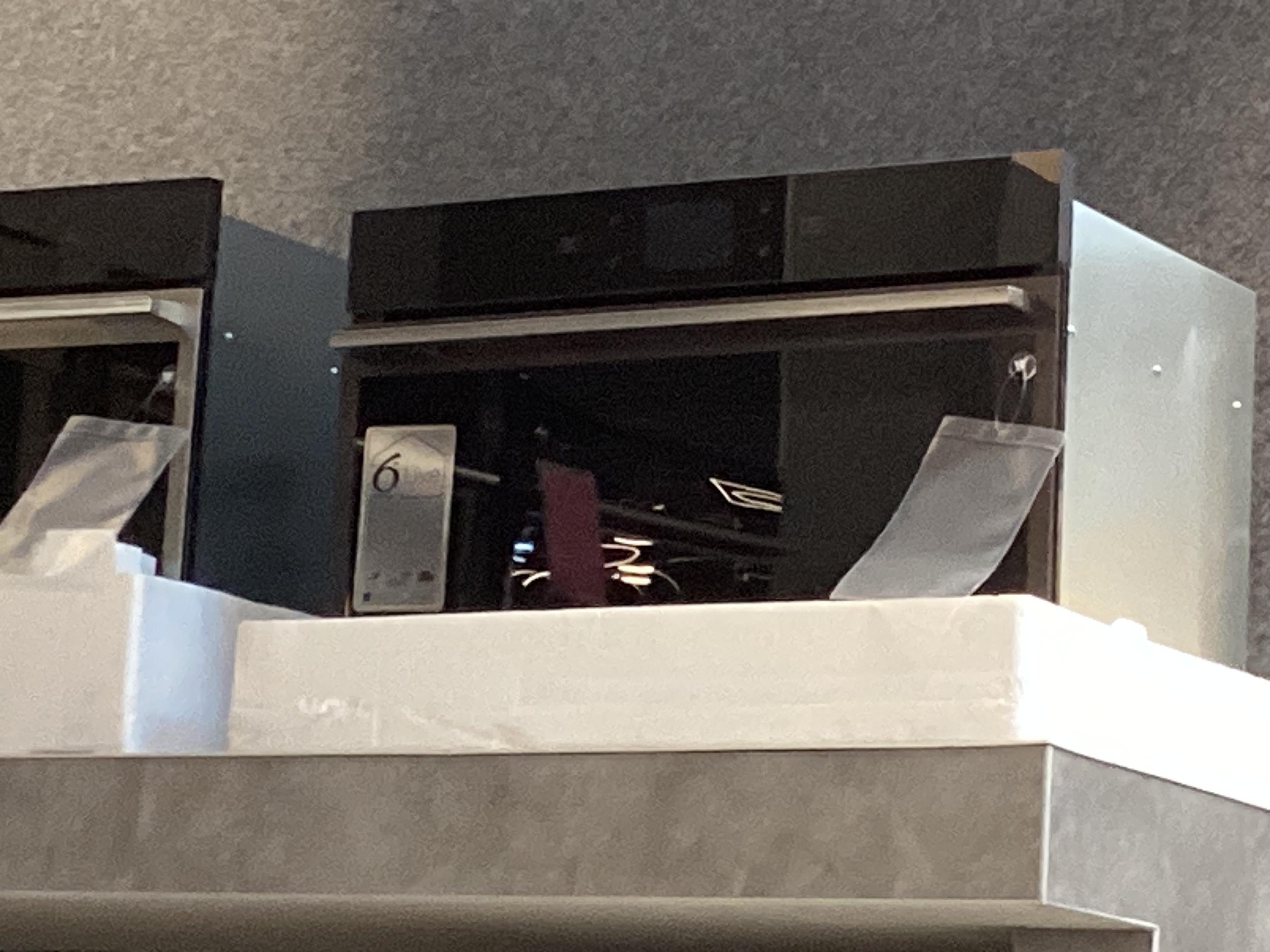 CSEPEL OUTLET BEÉPÍTHETŐ MIKROHULLÁMÚ SÜTŐ W9MD260