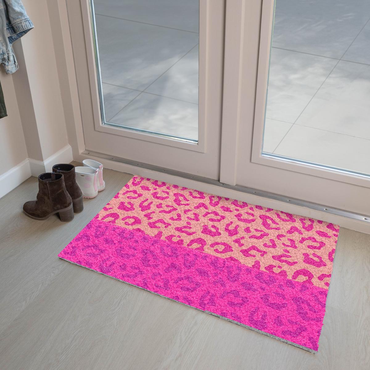 FUSSMATTE Pantherdruck - Rosa - Tierdruck - Minimalistisch Sauberlaufmatte 90x60 cm - Pink, Kunststoff (90/0.4cm) - MuchoWow