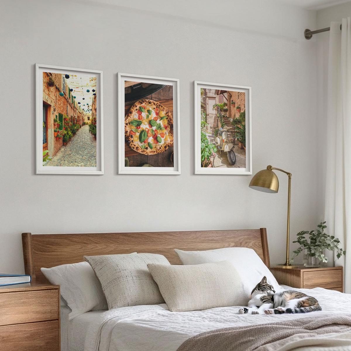 BILDER SET 3er Set - 40x60 cm Weißer Rahmen - Charmante Straßen mit Pizza - Weiß, Kunststoff (40/60cm) - TULUP