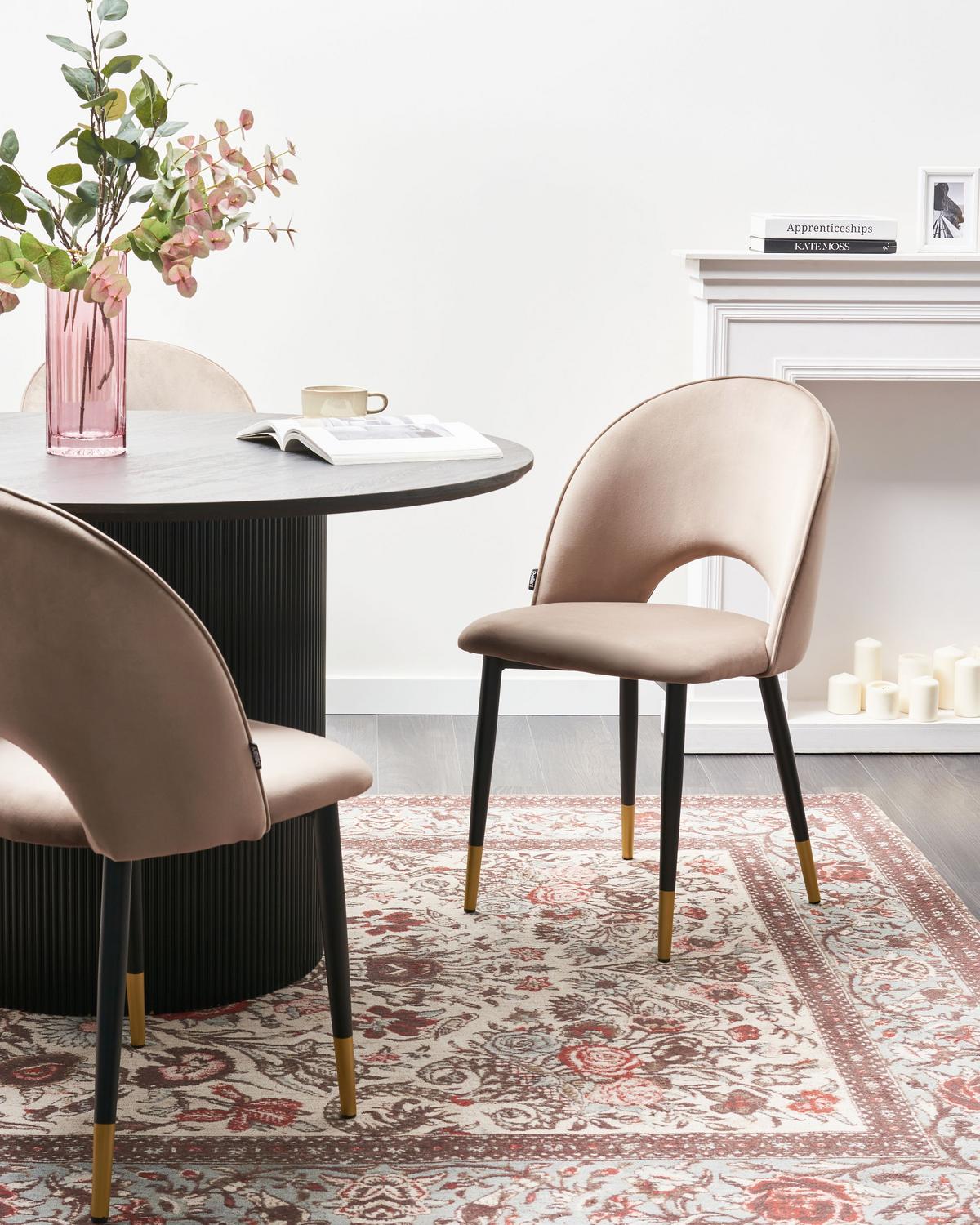 ESSZIMMERSTUHL 2er-Set Samtstoff Taupe Magalia - Taupe, Textil (47/83/52cm) - Beliani