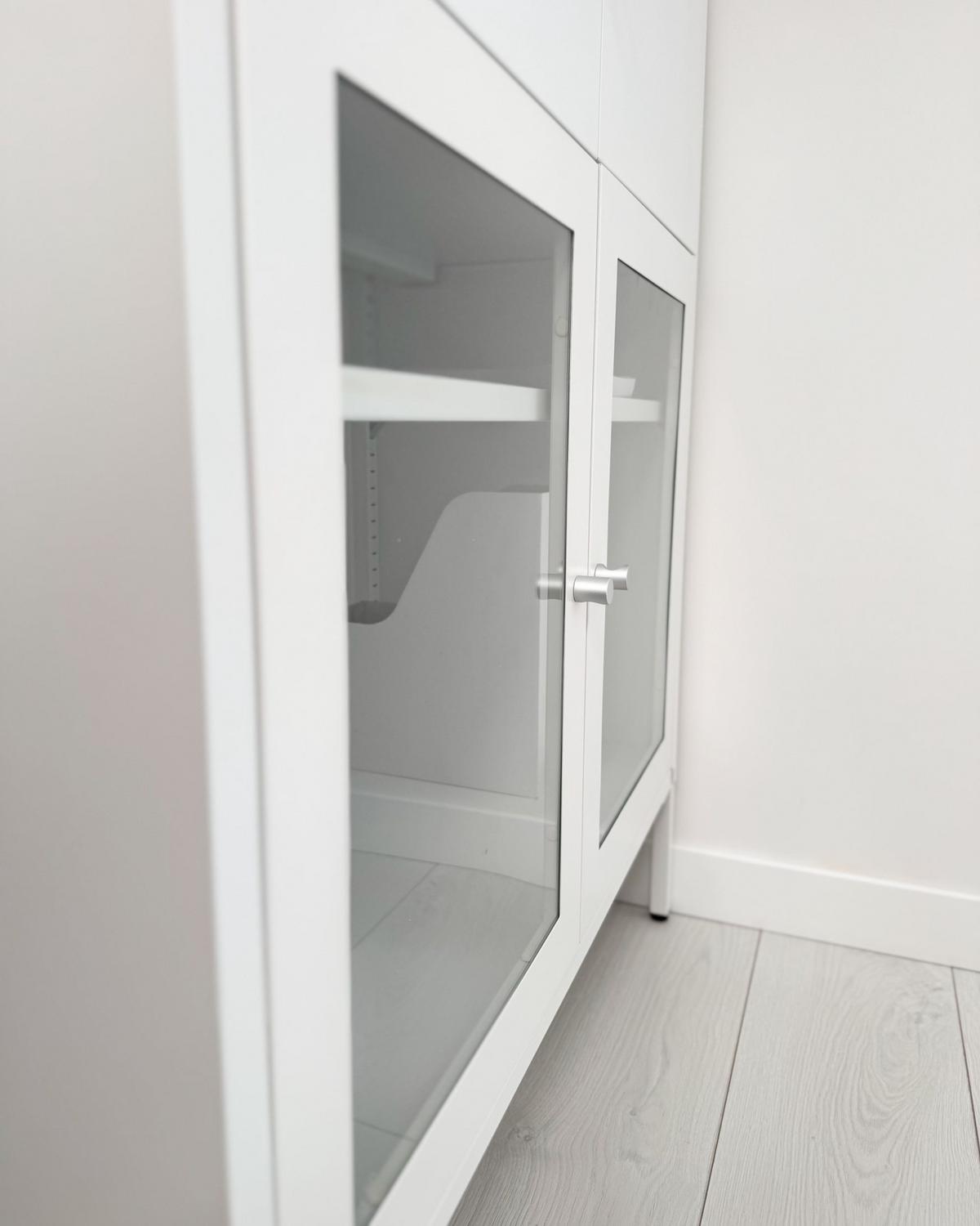 SIDEBOARD mit Glastüren Metall 80 cm Weiß Esholt - Weiß, Metall (80/102/40cm) - Beliani