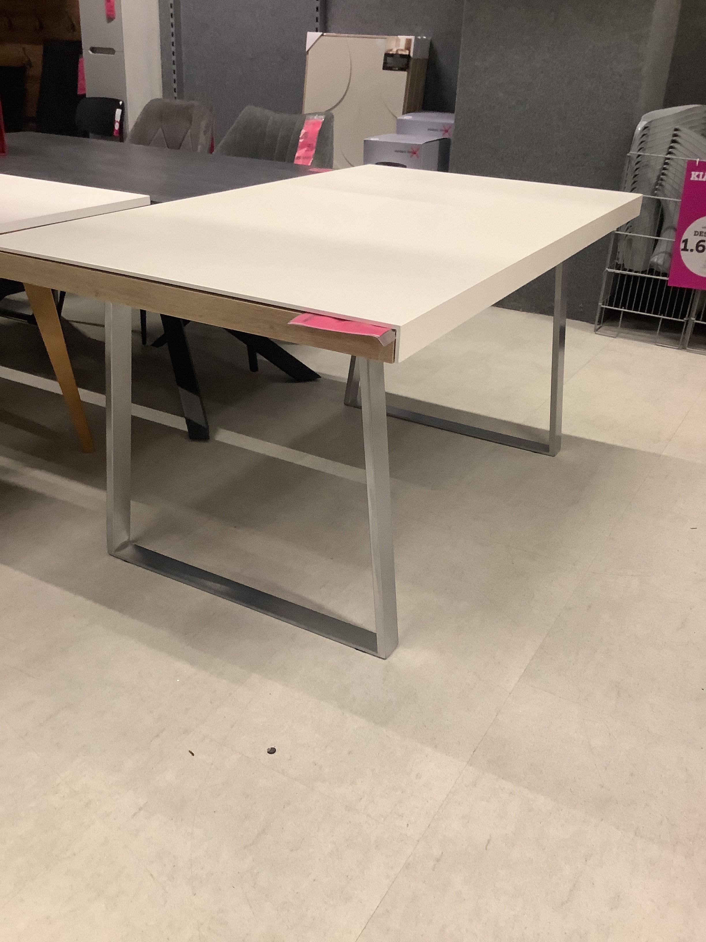 Étkezőasztal MALMÖ I