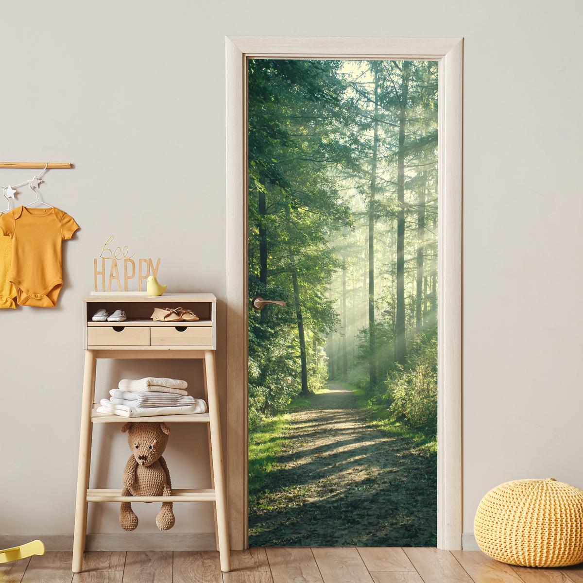 TÜRAUFKLEBER Wald - Weg - Sonne - Bäume - Grün - Natur 80x215 cm - Türtapete - Waldgrün, Kunststoff (80/0.1cm) - MuchoWow