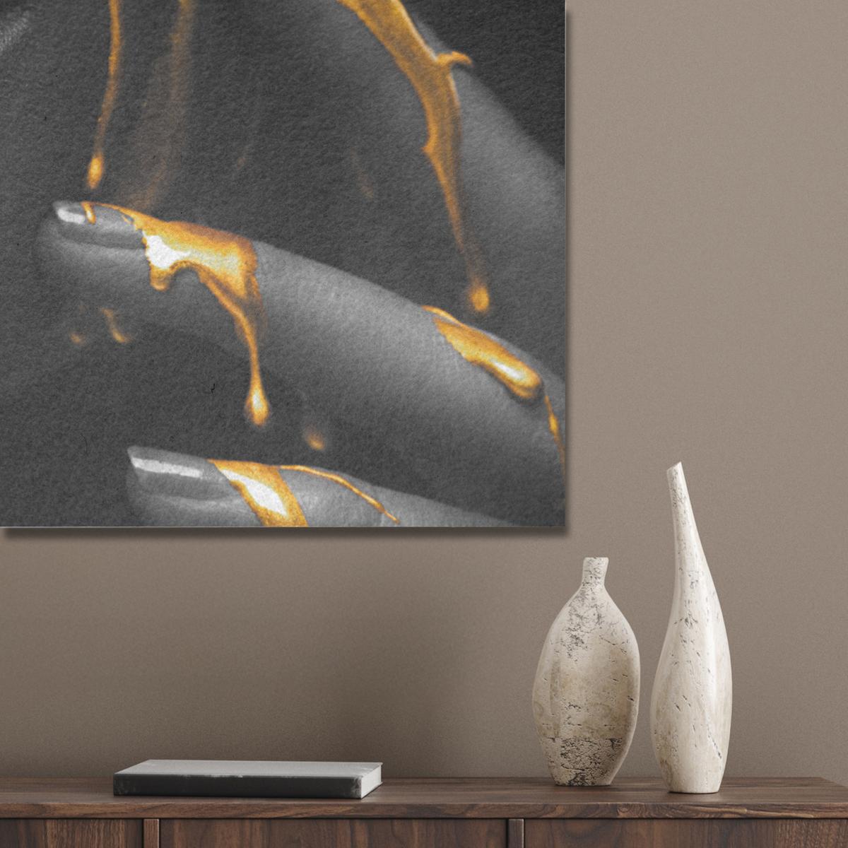 AKUSTIKBILD Frau - Schwarz - Gold - Gesicht - Lippen Gemälde 80x60 cm - Goldfarben, Kunststoff (80/60/0.9cm) - MuchoWow