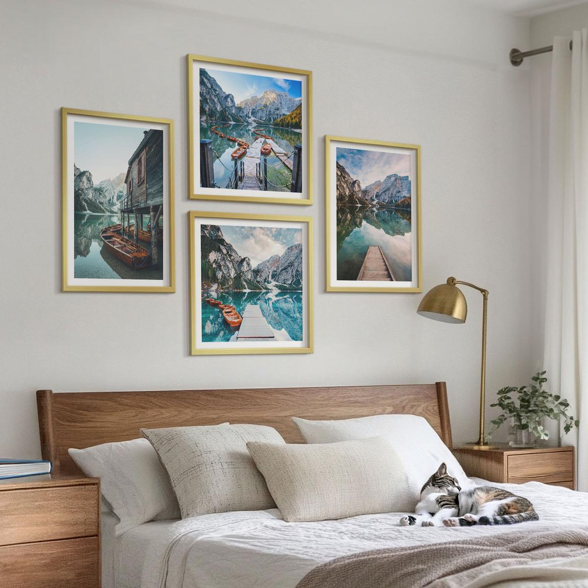BILDER SET 4er Set - 50x50 cm & 40x60 cm Goldrahmen - See Berge Holzboote - Goldfarben, Kunststoff (50/50cm) - TULUP