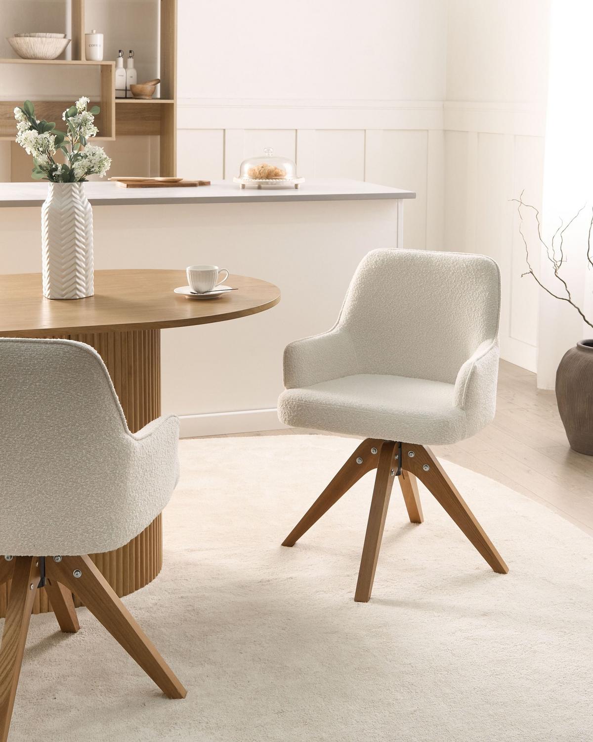 ESSZIMMERSTUHL 2er Set drehbar Bouclé Cremeweiß Sylvania - Creme, Holz/Textil (64/83/64cm) - Beliani