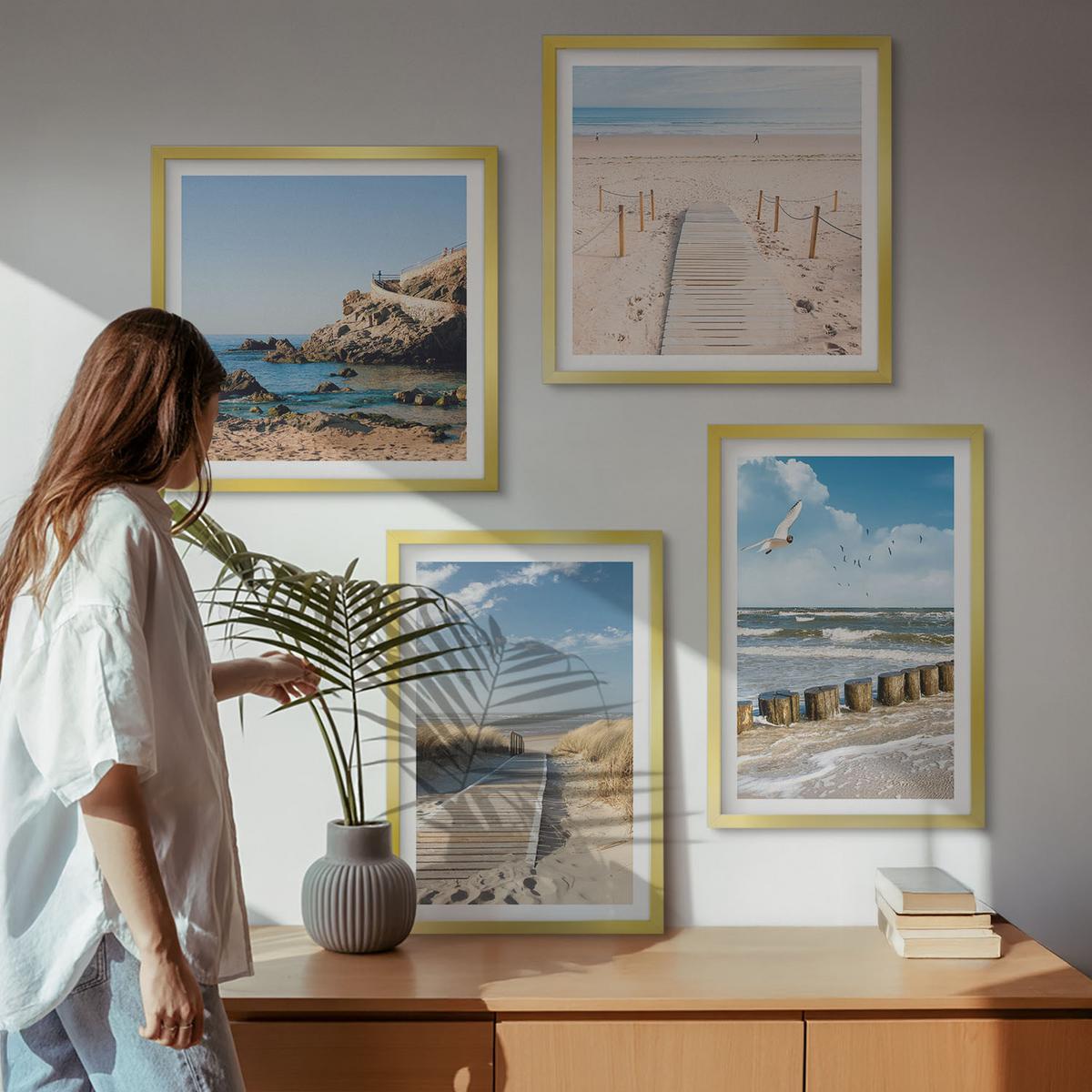 BILDER SET 4er Set - 50x50 cm & 40x60 cm Goldrahmen - Strand, Sand, Wellen, Himmel, Vögel - Goldfarben, Kunststoff (50/50cm) - TULUP