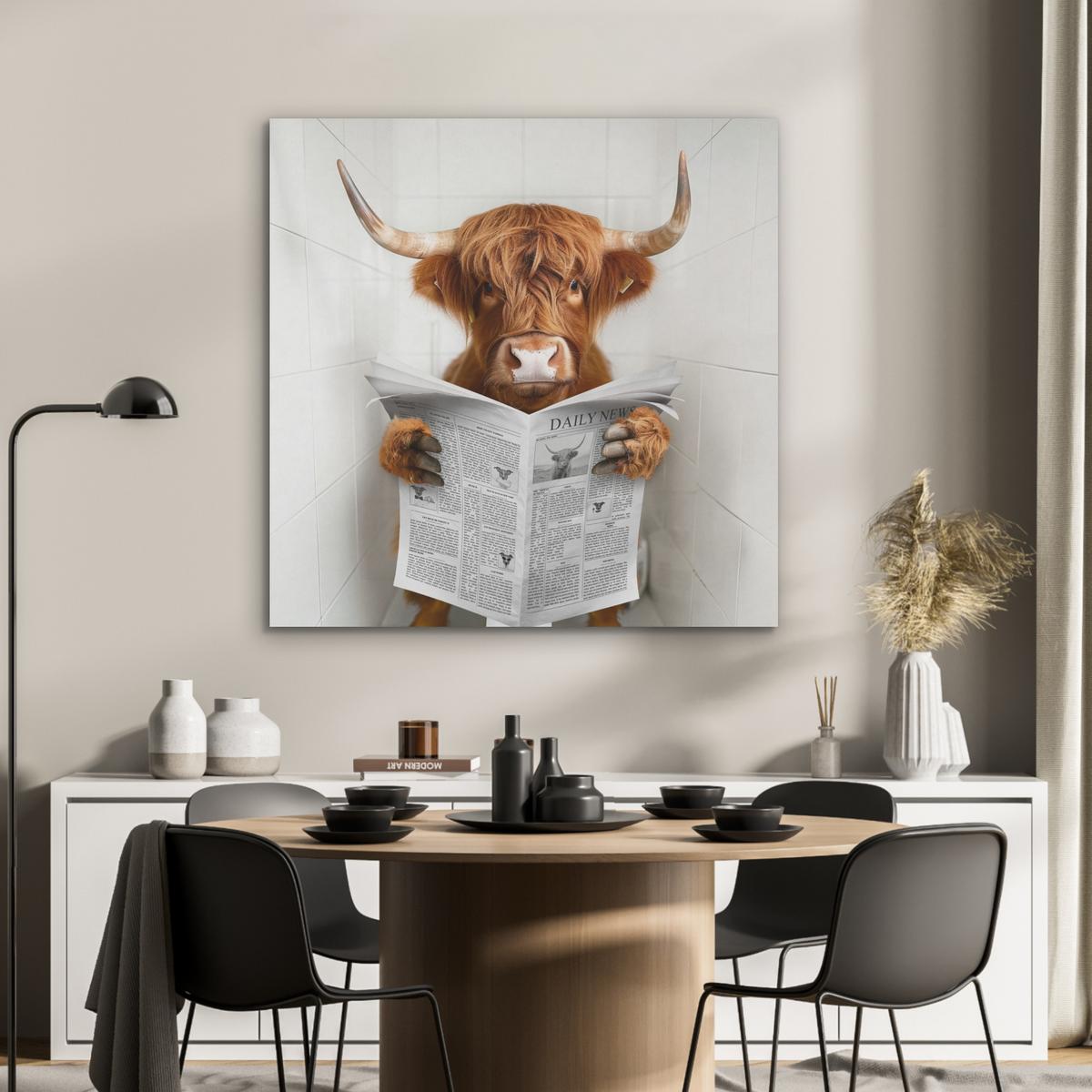 AKUSTIKBILD Schottischer Highlander - Tier - Zeitung - Toilette Akustikpaneele 90x90 cm - Kastanienfarben, Kunststoff (90/90/0.9cm) - MuchoWow