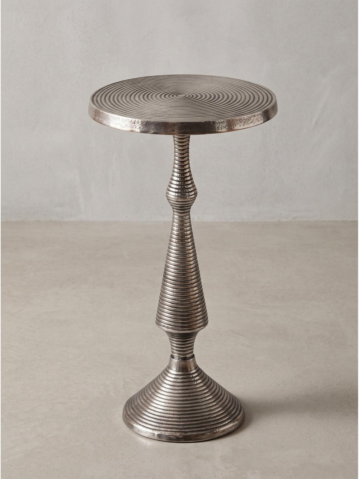 BEISTELLTISCH ROCCARASO, Aluminium, in Rillenoptik, Silber, Ø 30 x 54 cm - Silberfarben, Metall (30/30/54cm) - KADIMA DESIGN