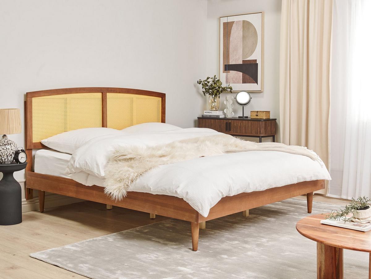 BETT mit Lattenrost 180/200 cm Gummibaumholz Braun Varzy - Braun, Holz (180/200cm) - Beliani