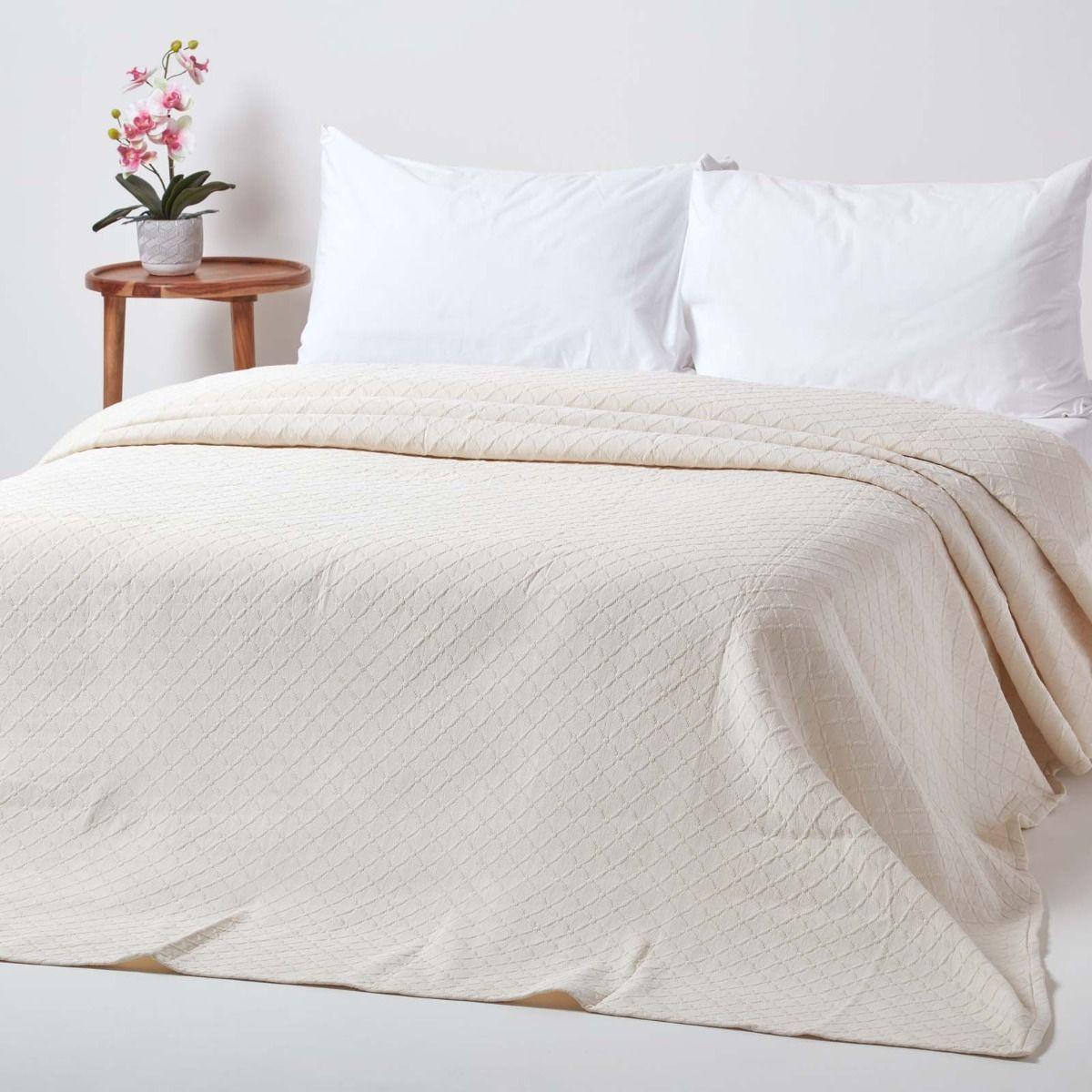 TAGESDECKE Matelassé 180/260 cm, Rautenmuster - Creme, Textil (180/260cm) - Homescapes