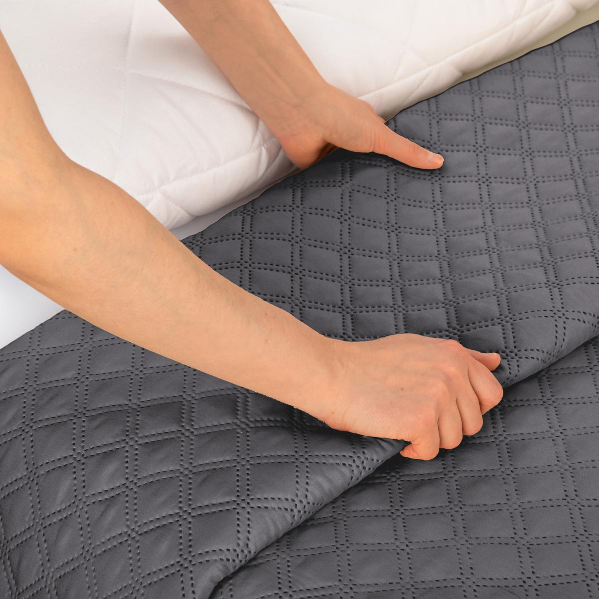 TAGESDECKE Olivia 220/240 cm Anthrazit - Anthrazit, Textil (220/240cm) - Beautissu 