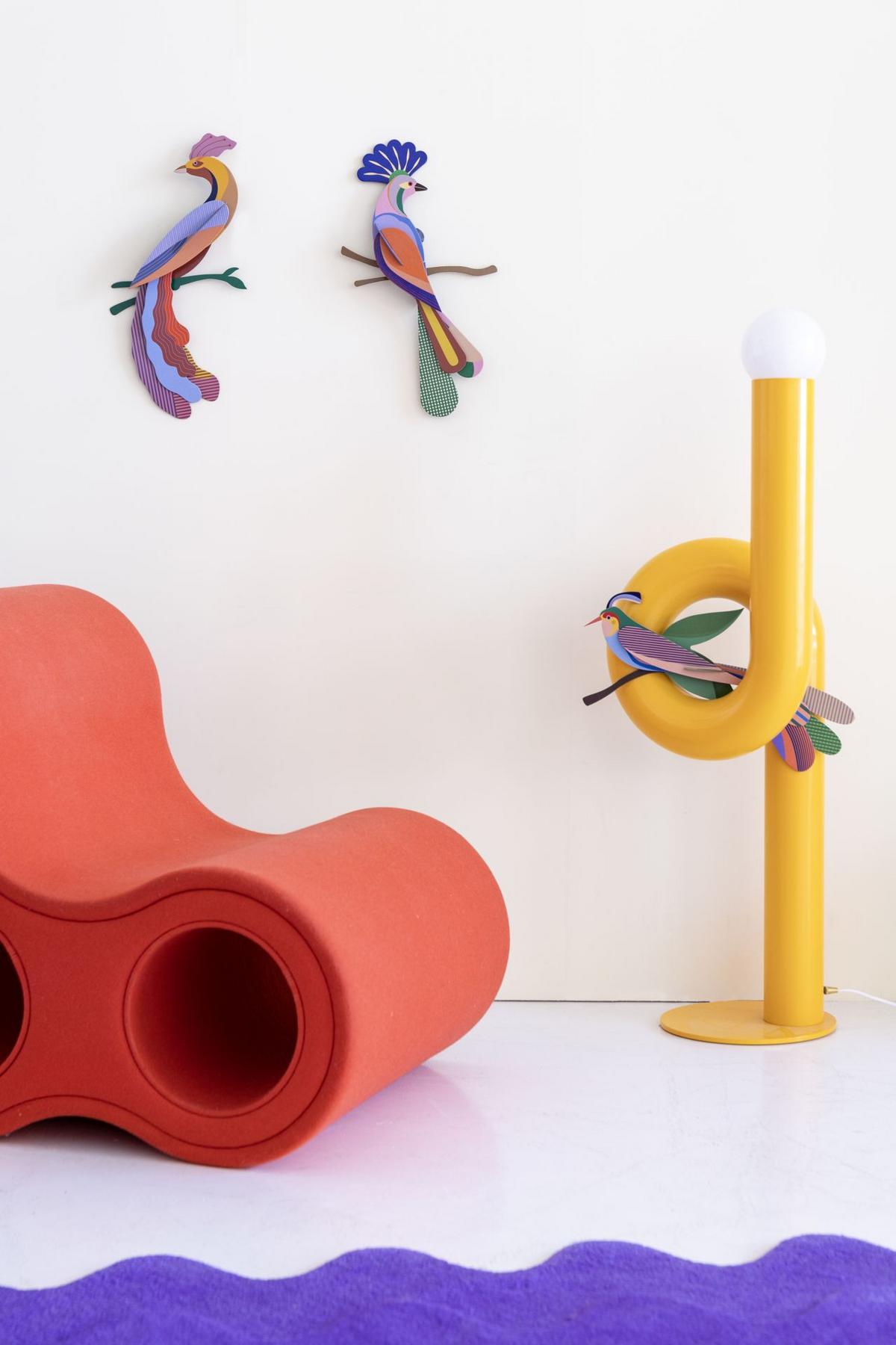 WANDDEKO Tropenvogel Maya 5.7/47.3 cm - Multicolor, Wellpappe (5.7/47.3/28cm) - Studio Roof