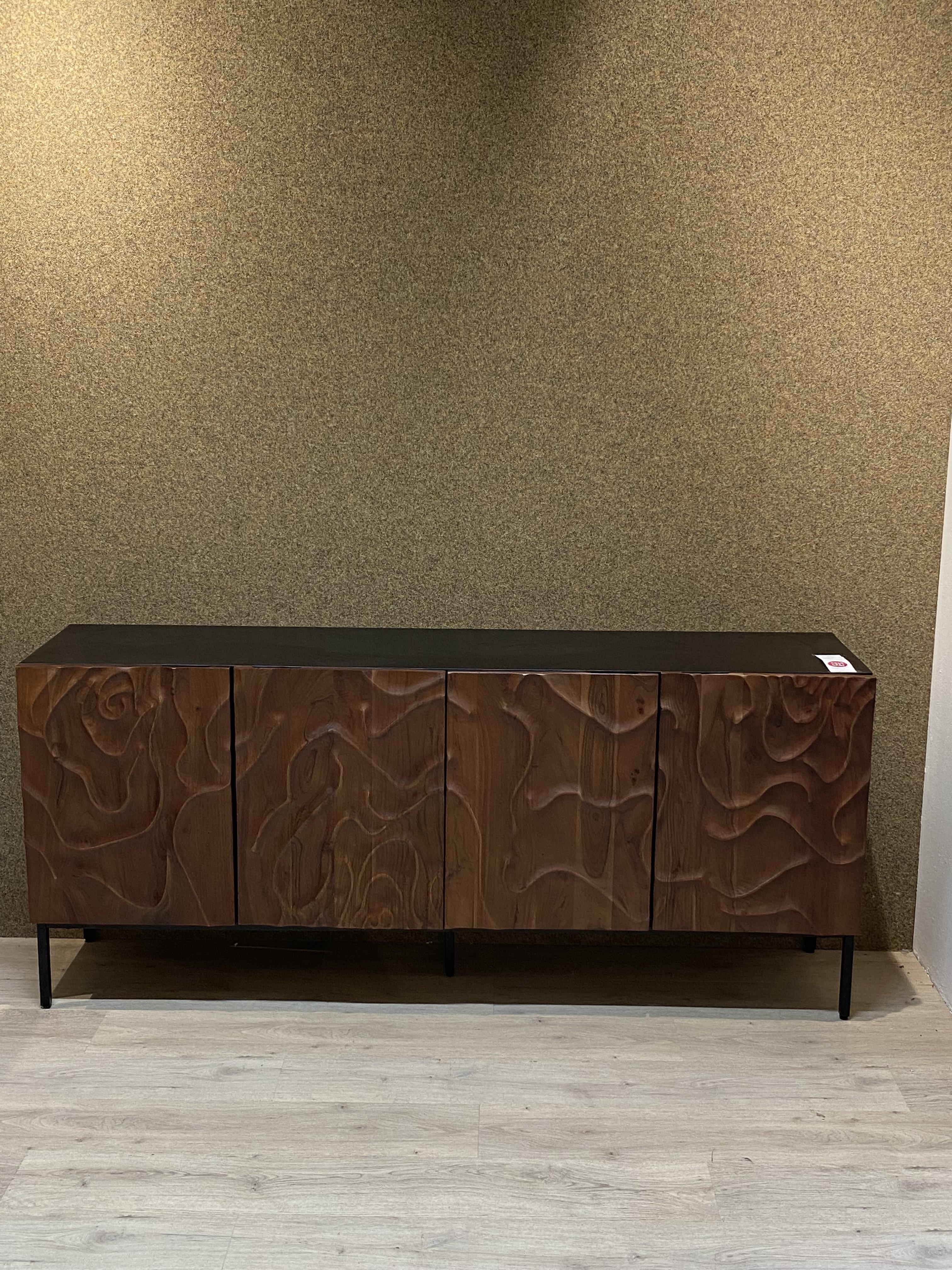 SIDEBOARD DESERT