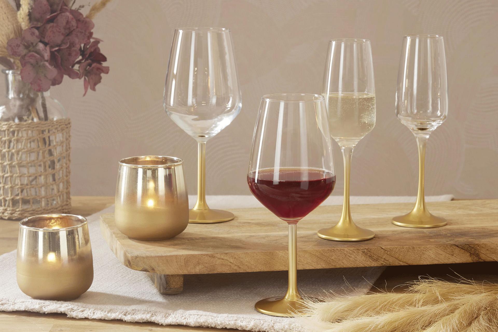 Rotweinglas-gold-Kristallglas-elegant-stilvoll-bauchig-günstig-bei mömax