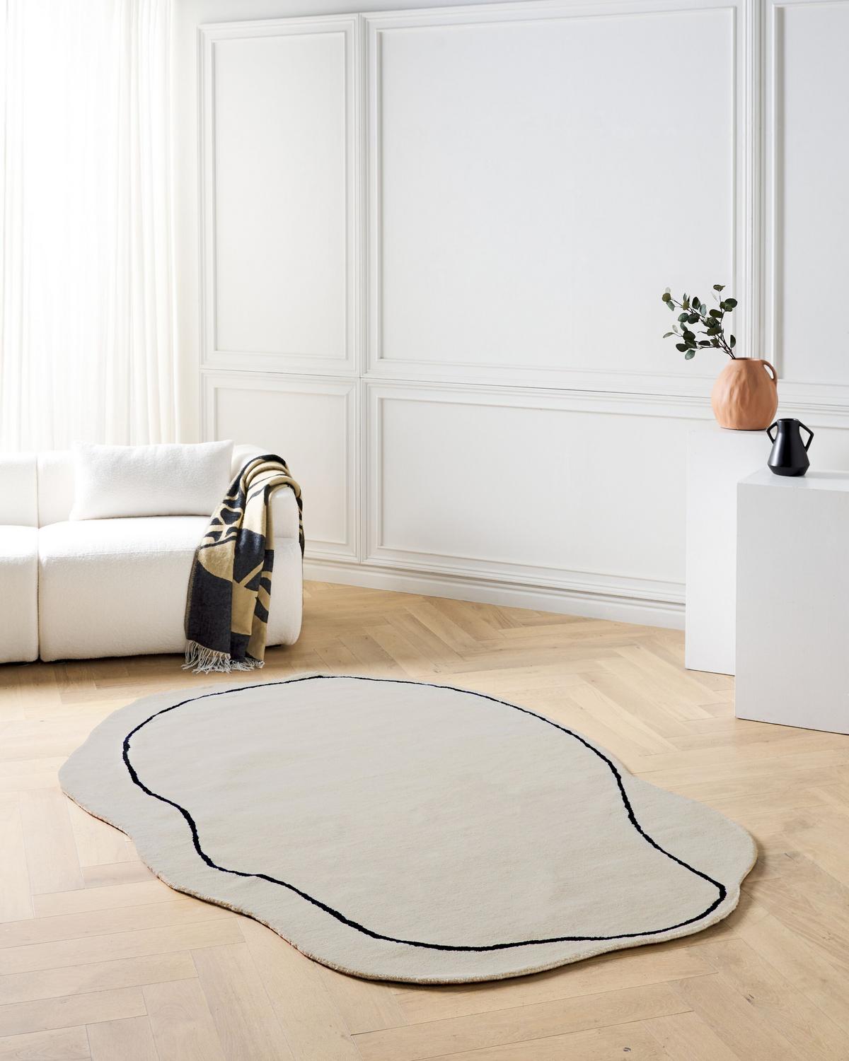 KURZFLOR-TEPPICH Beige 160/230 cm Dera - Beige/Schwarz, Textil (160/230cm) - Beliani