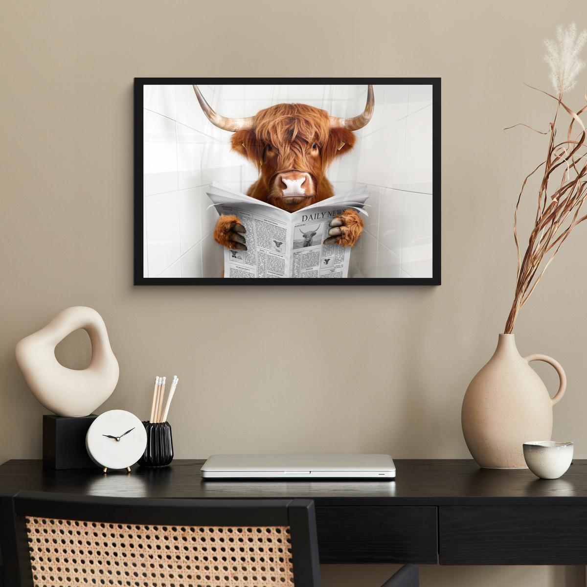 POSTER MIT RAHMENGERAHMTES BILD Schottischer Highlander - Tier - Zeitung - Toilette 60x40 cm - Kastanienfarben, Papier (60/40cm) - MuchoWow