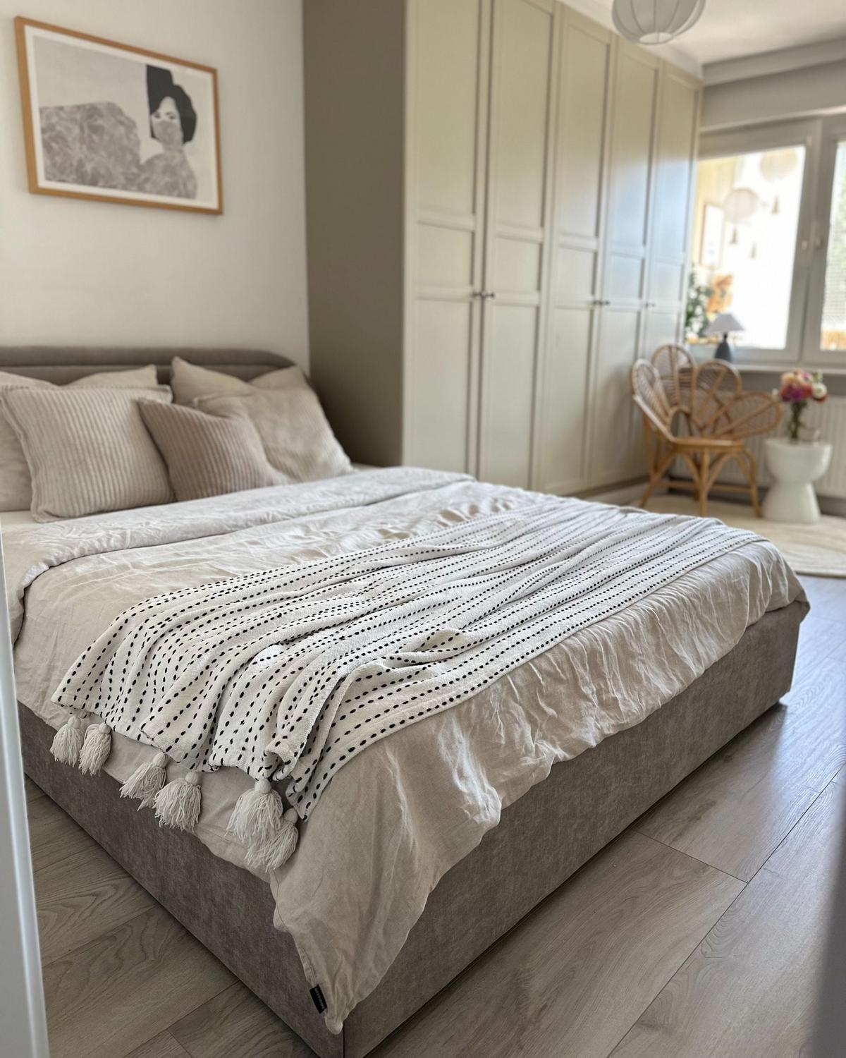 BETT mit Stauraum 160/200 cm Chenillegewebe Taupe Quillien - Taupe, Textil (160/200cm) - Beliani