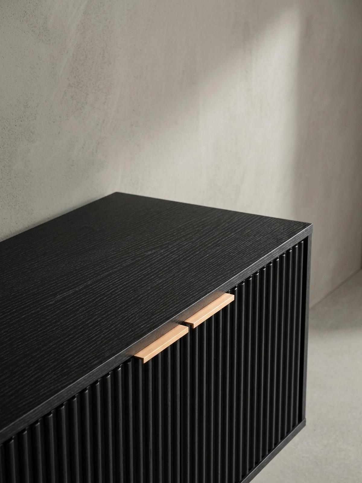 LOWBOARD Schwarz Eiche-Dekor Modern Stil 150x60x39 cm mit Türen - Schwarz, Holzwerkstoff/Metall (150/60/39cm) - KADIMA DESIGN