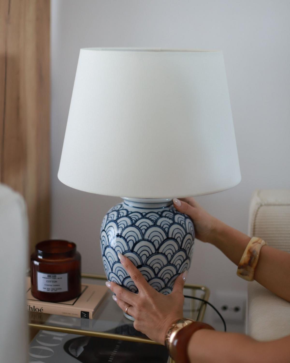 TISCHLEUCHTE Weiß/Blau Jauca - Blau/Weiß, Keramik (33/33/50cm) - Beliani
