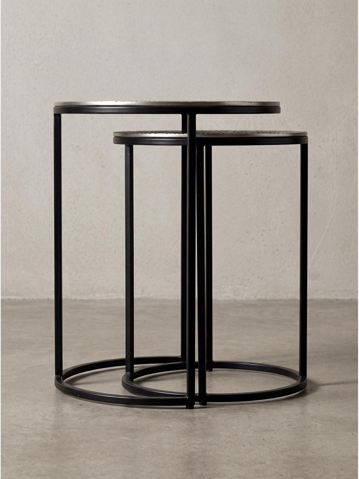 BEISTELLTISCHE 2er-Set VIENNE, Aluminium, handgefertigt, Silber, Ø 40 x 48 cm - Silberfarben/Schwarz, Metall (40/40/48cm) - KADIMA DESIGN