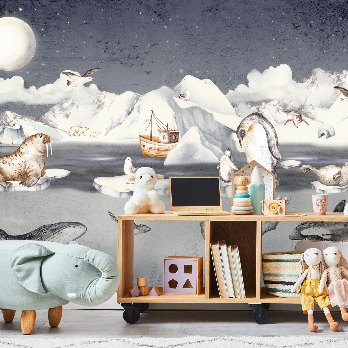 FOTOTAPETE für Kinderzimmer Arktische Tiere Pinguine Robben Mond Gebirge 500x350 - Orange/Weiß, Papier (500/350cm) - Muralo