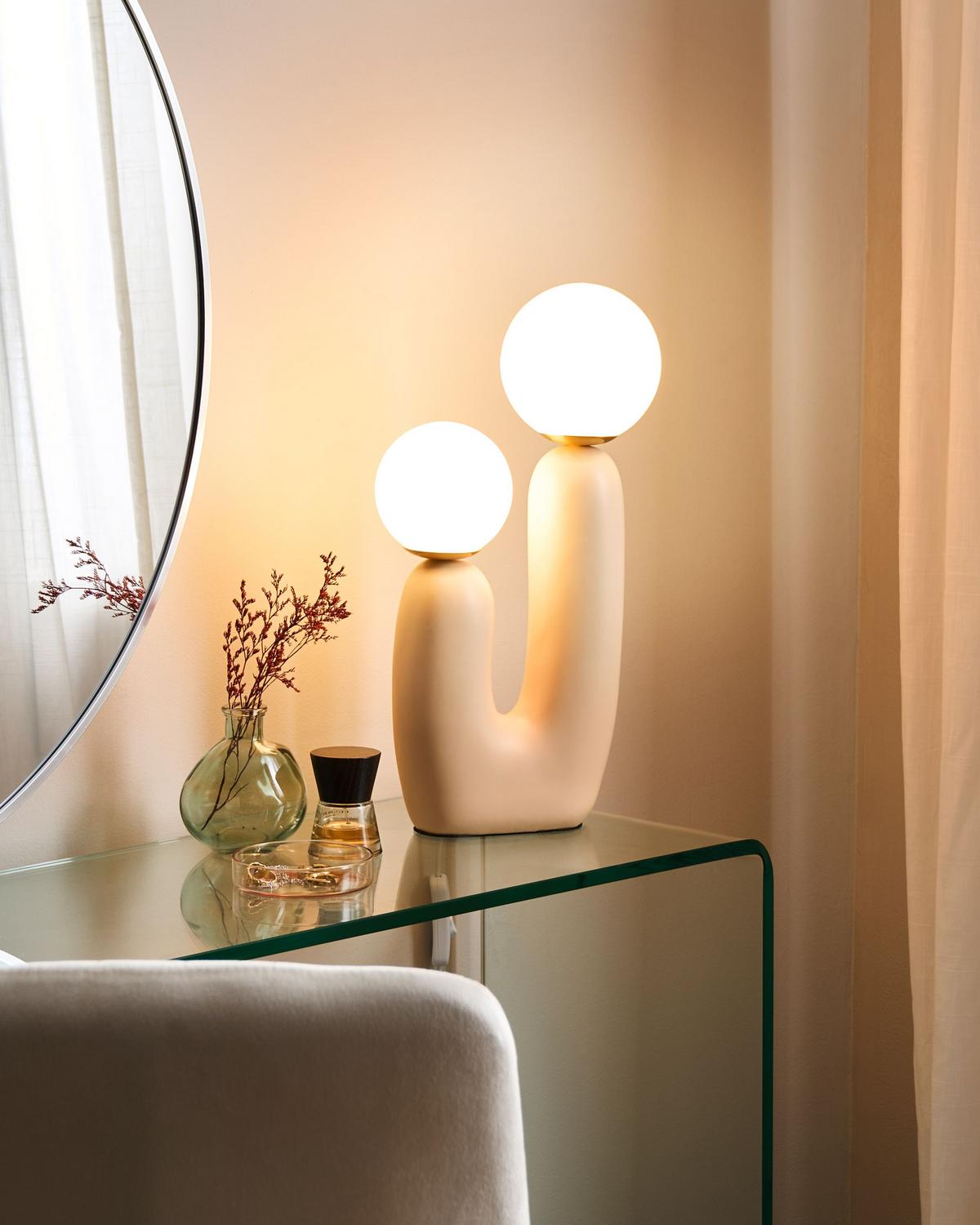 TISCHLAMPE Beige Tulun - Beige/Weiß, Kunststoff (16/16/40cm) - Beliani
