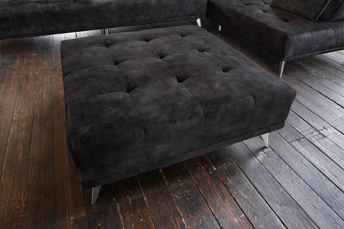 HOCKER WIOLO Anthrazit Velvet - Anthrazit/Silberfarben, Textil/Metall (110/42/110cm) - KAWOLA
