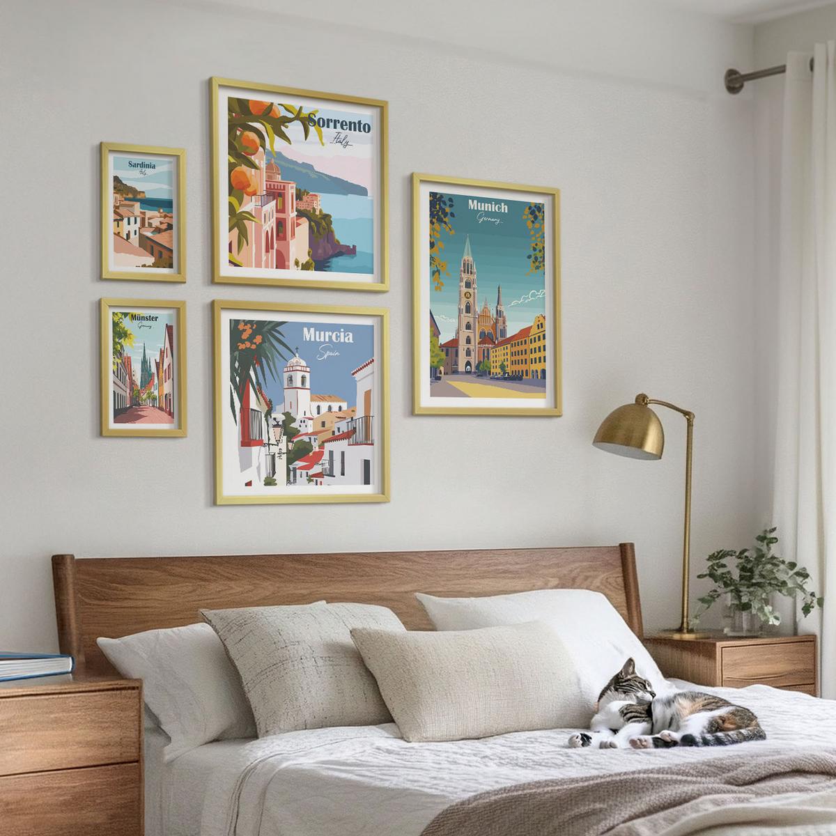 BILDER SET 5er Set - 50x50 cm & 20x30 cm & 40x60 cm Goldrahmen - Retro-Stadtillustrationen - Goldfarben, Kunststoff (40/60cm) - TULUP
