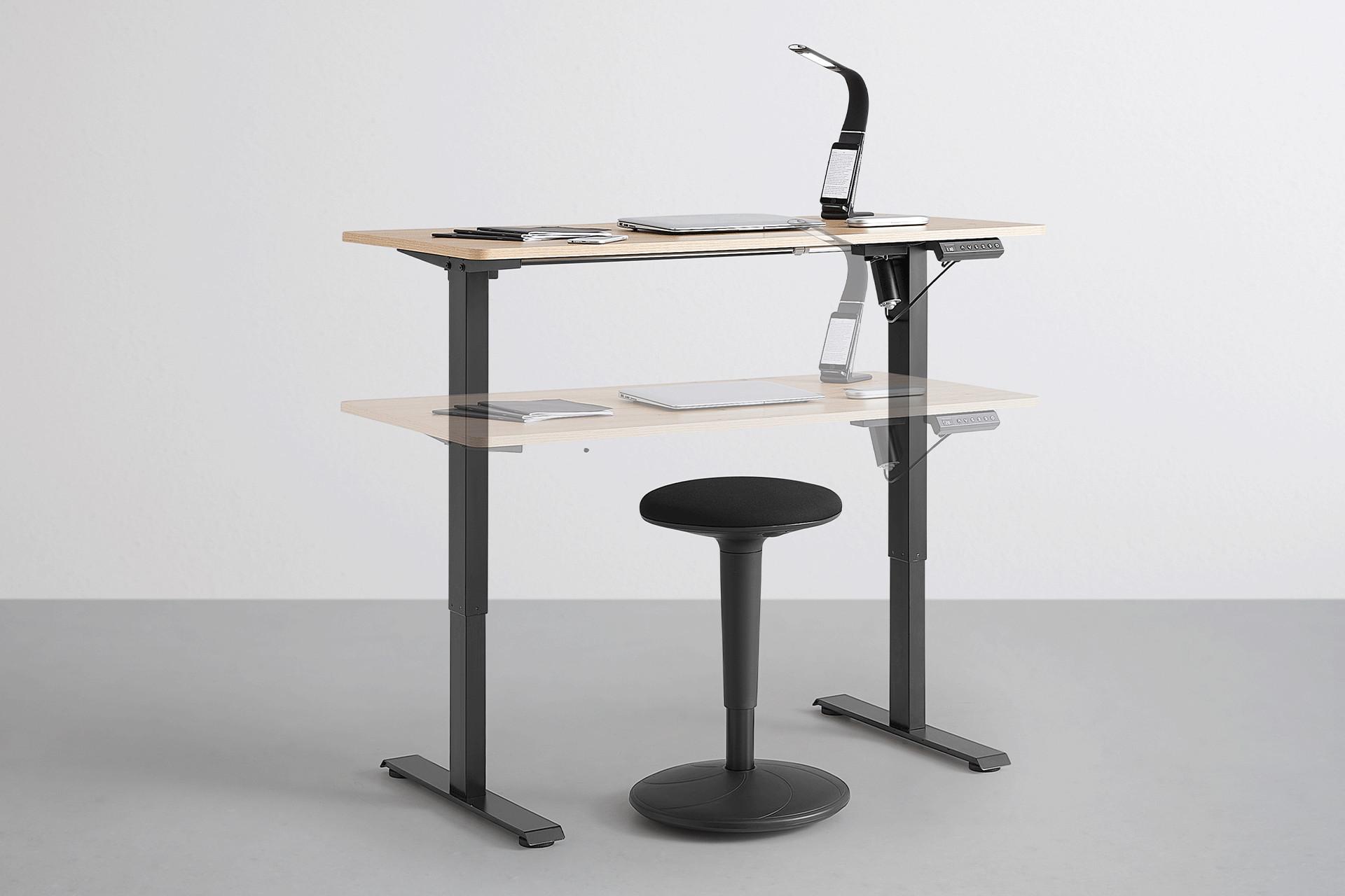 Arbeitszimmer-Ergonomie_ Schreibtisch-höhenverstellbar