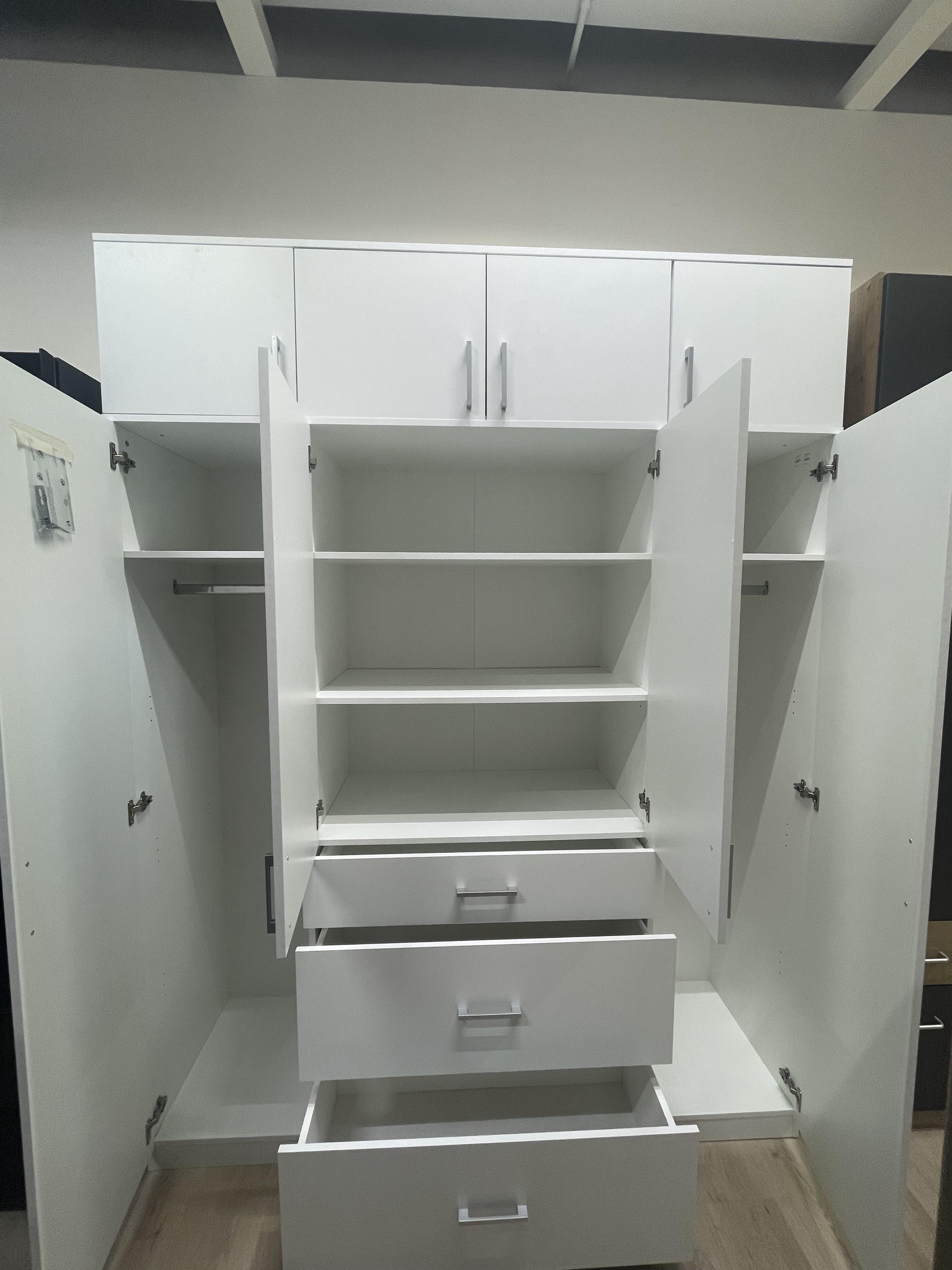 Drehtürenschrank Lasse 4T/2SP