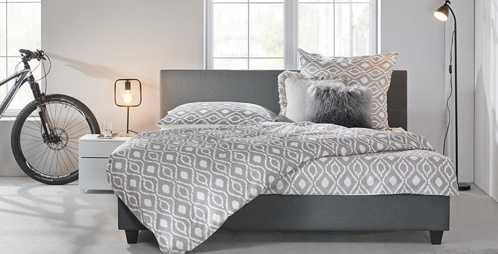 Schlafzimmer-Polsterbett-Mika-Stoffbezug-Dunkelgrau-Lattenrost