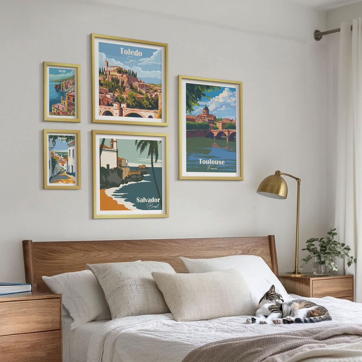 BILDER SET 5er Set - 50x50 cm & 20x30 cm & 40x60 cm Goldrahmen - Illustrationen zur Retro-Architektur der Berge - Goldfarben, Kunststoff (40/60cm) - TULUP