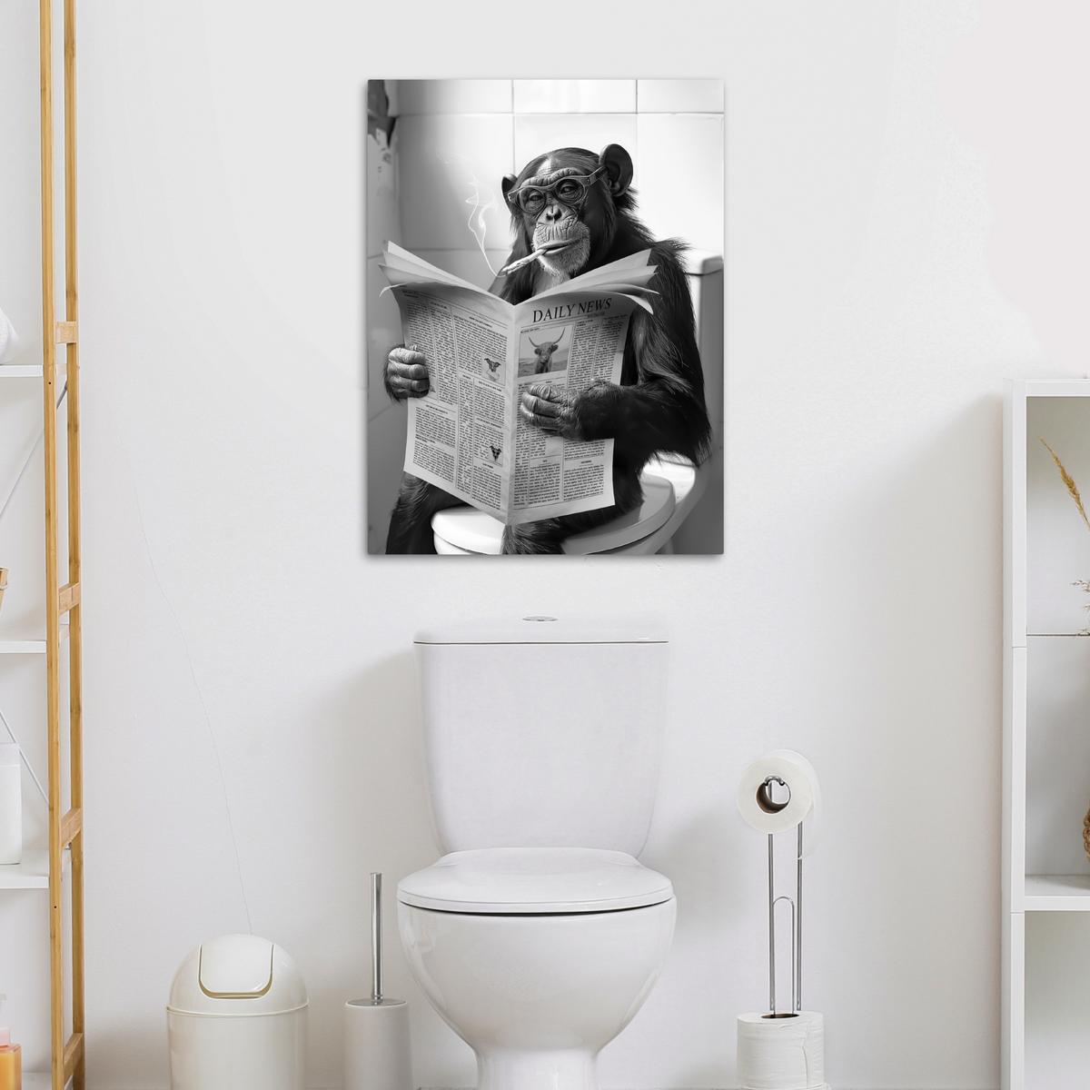 LEINWANDBILD Affe - WC - Zeitung - Schwarz-Weiß - Humor Wandbild Wohnzimmer 50x70 cm - Hellgrau, Textil (50/70cm) - MuchoWow