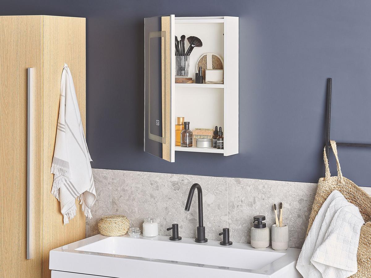 BAD SPIEGELSCHRANK weiß/silber mit LED-Beleuchtung 40/60 cm Condor - Silberfarben/Weiß, Holz (40/60/12cm) - Beliani