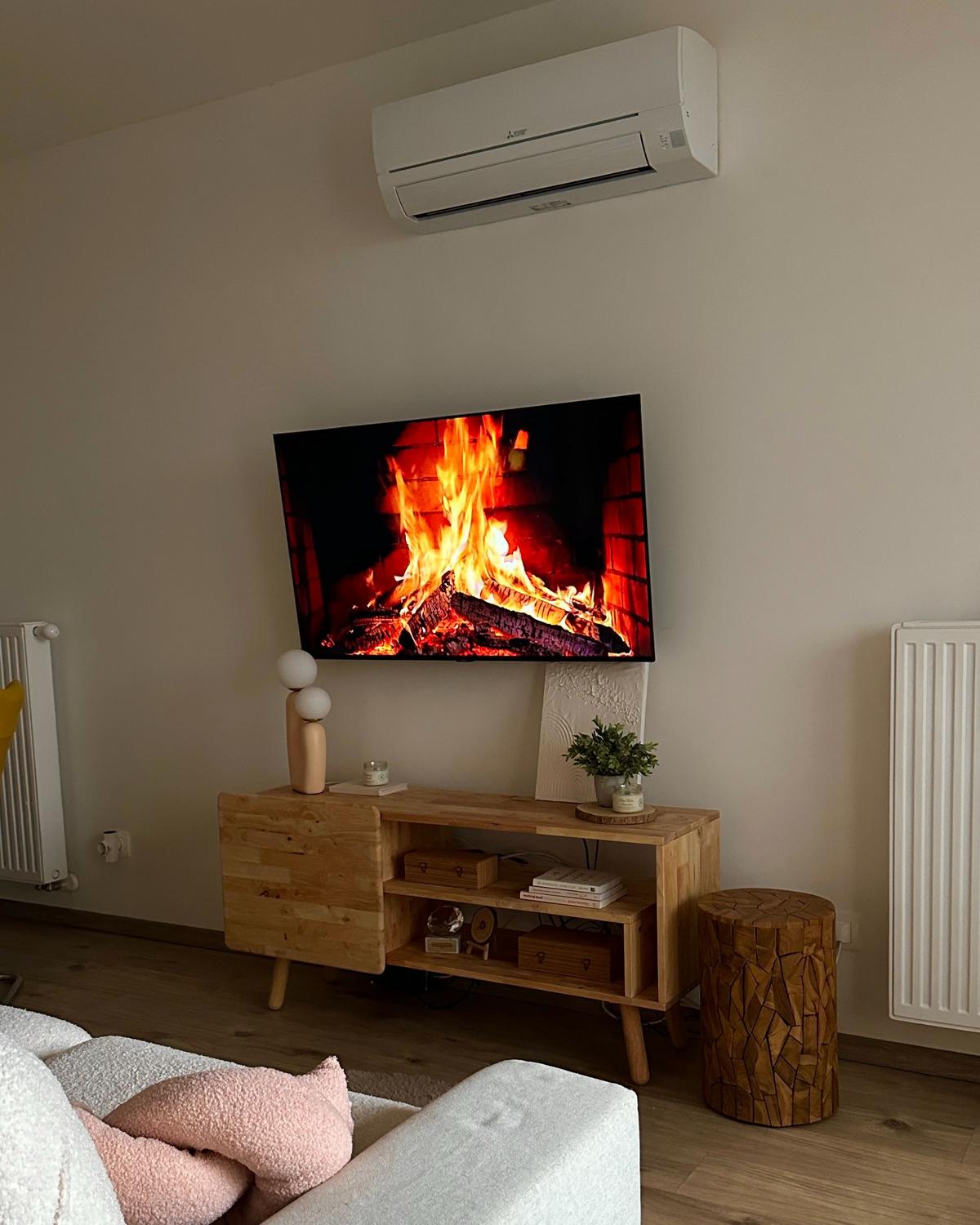 TV-MÖBEL Hellbraun WESTFIELD 36/130/59 cm - Hellbraun, Holz (130/59/36cm) - Beliani