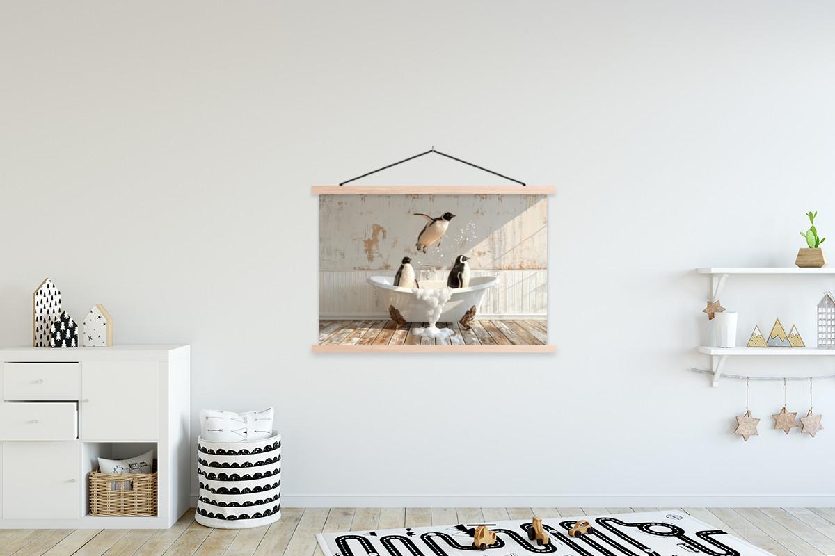 POSTER MIT MAGNETLEISTEN Vintage - Pinguin - Badewanne - Schaumstoff Magnetleiste 120x80 cm - Schwarz, Textil (120/80/0.15cm) - MuchoWow