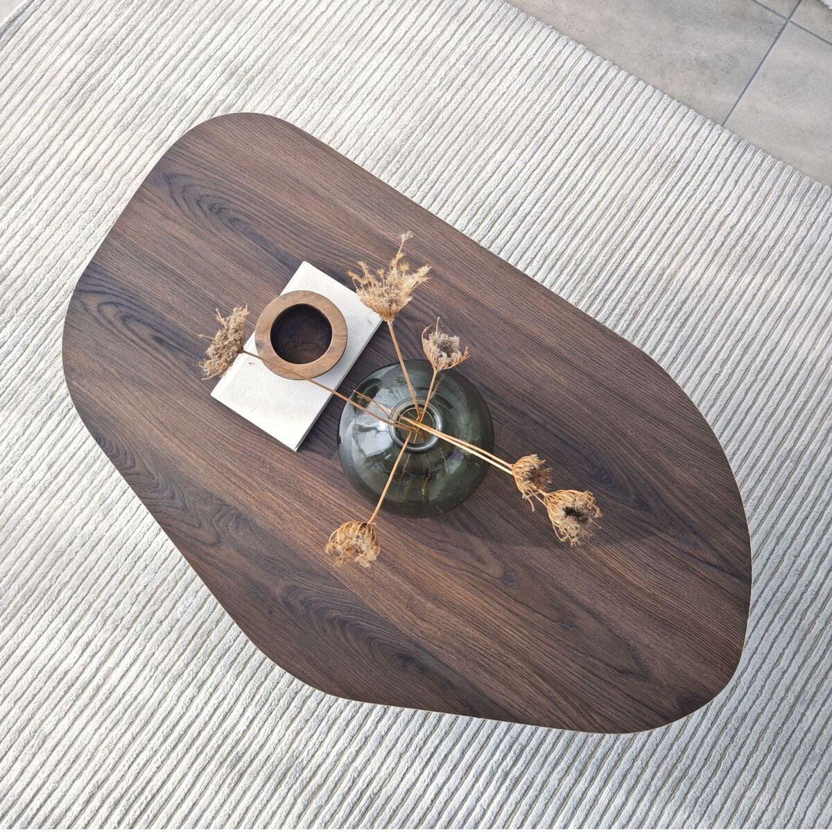 COUCHTISCH mit organisch geformter Tischplatte und breiten Beinen 100/60/35 cm - Naturfarben, Holzwerkstoff (66/60/35cm) - Calicosy