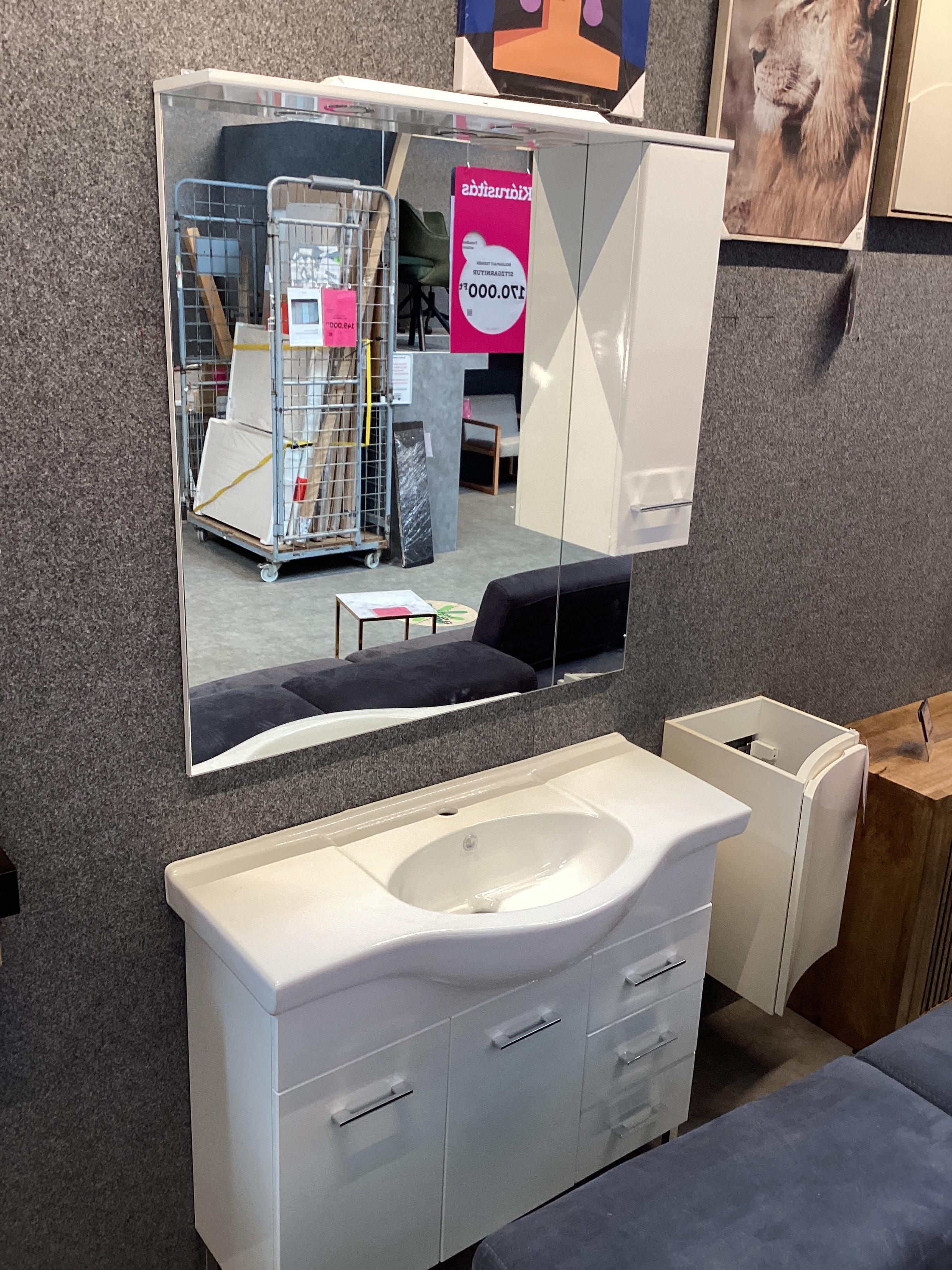 CSEPEL OUTLET FÜRDŐSZOBA BÚTOR SMART 105, 836+ 812 LED/DR