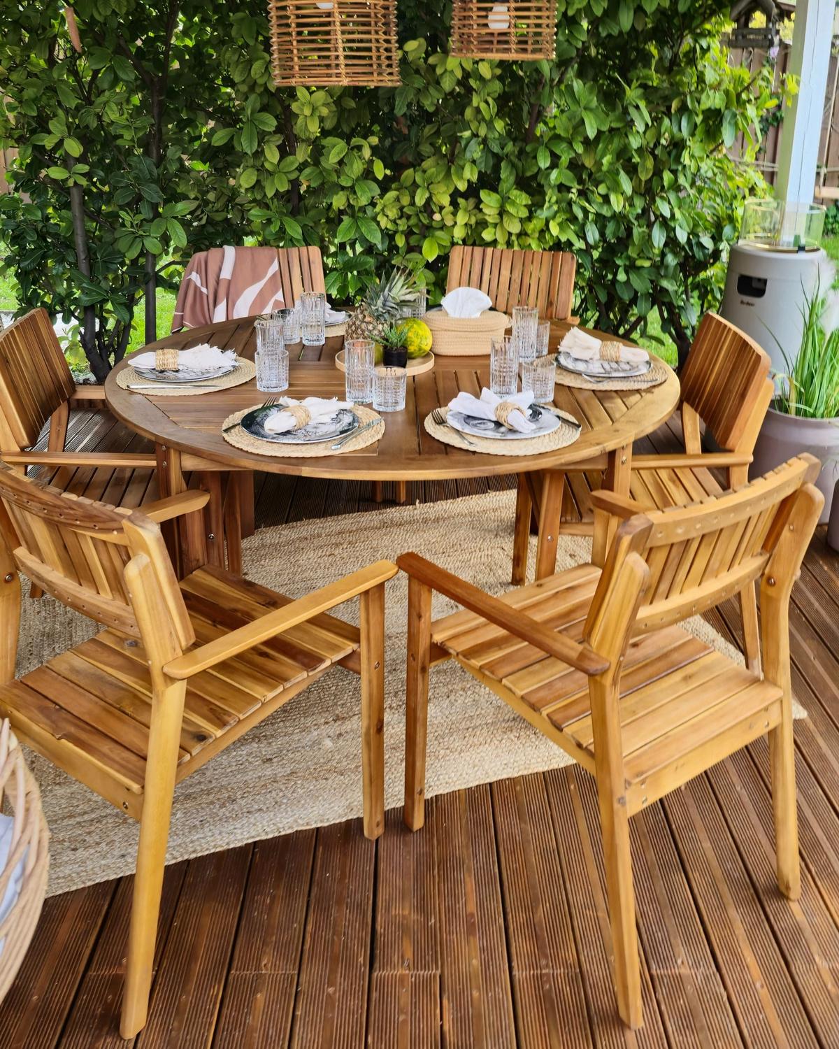GARTENMÖBEL-SET 6-Sitzer Heller Holzfarbton Agello - Hellbraun, Holz - Beliani