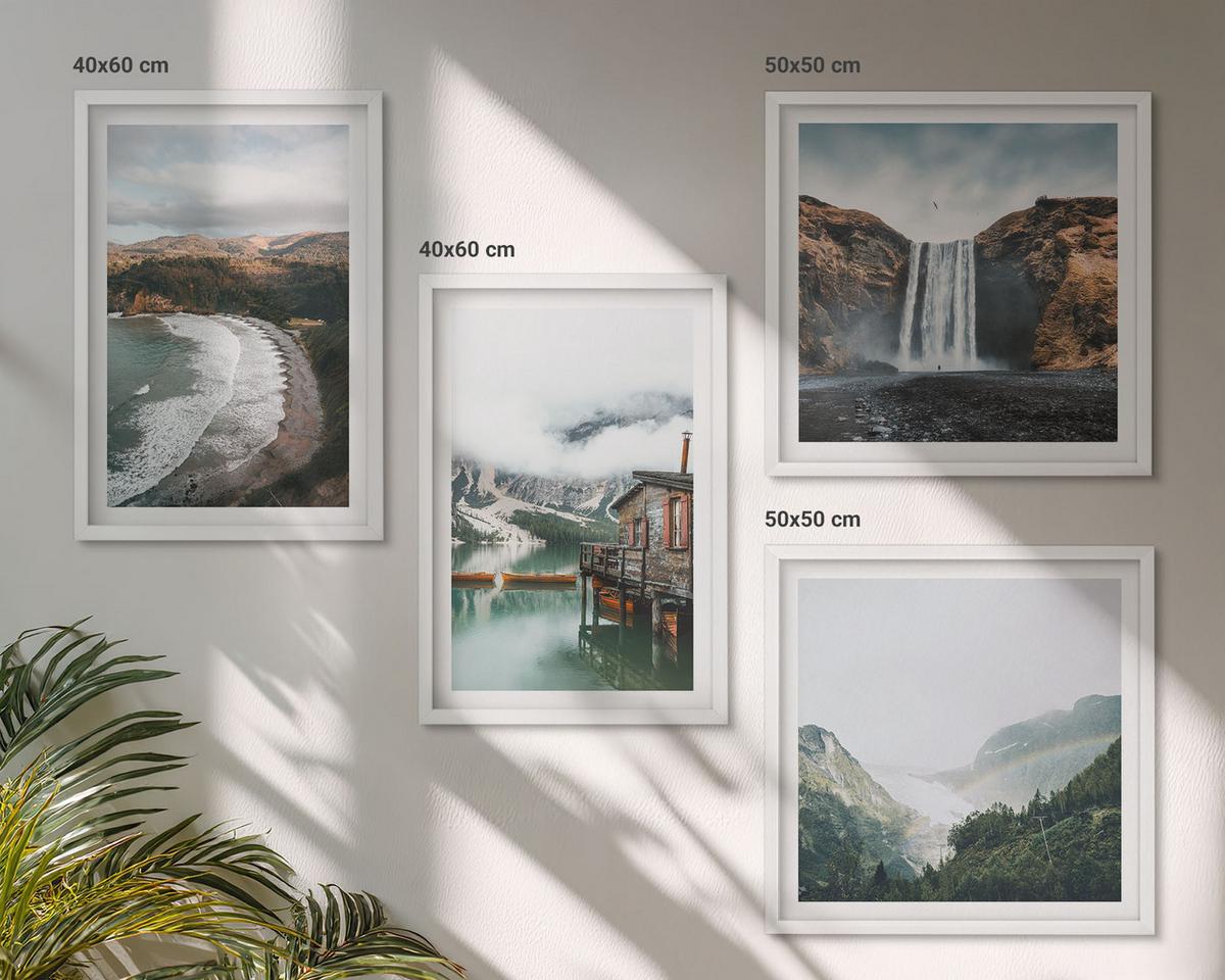 BILDER SET 4er Set - 50x50 cm & 40x60 cm Weißer Rahmen - Bergstrände Wolken Wasser - Weiß, Kunststoff (50/50cm) - TULUP