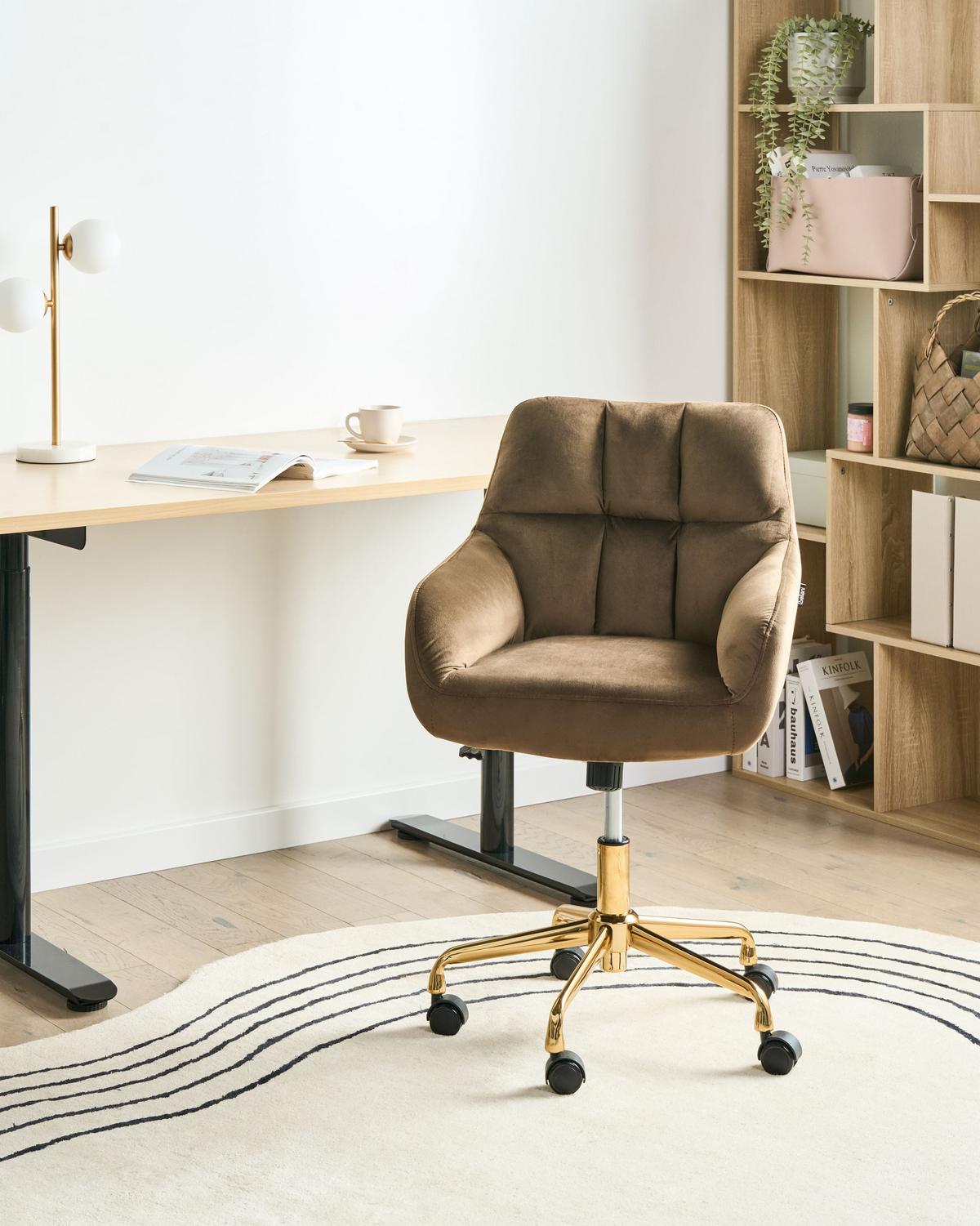 SCHREIBTISCHSTUHL Samtstoff Braun Palmdale - Braun, Textil (58/87/61cm) - Beliani