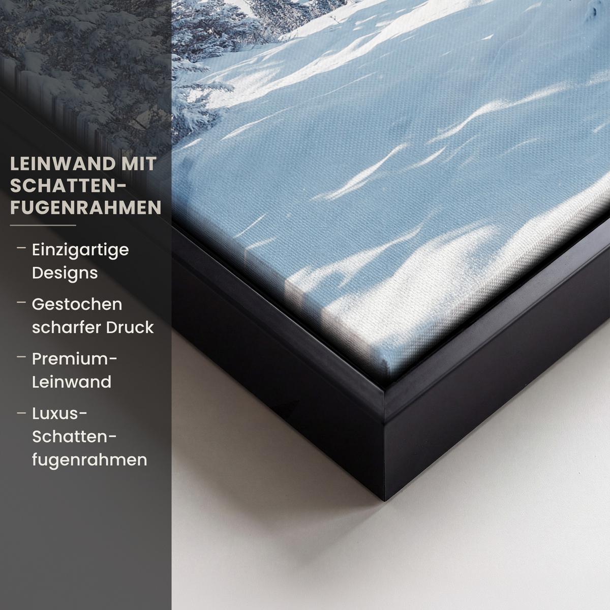 LEINWAND Bilder mit Rahmen - Winterlandschaft - Natur - Berge - Bäume - Schnee - 20x30 - Hellblau, Textil (20/30cm) - MuchoWow