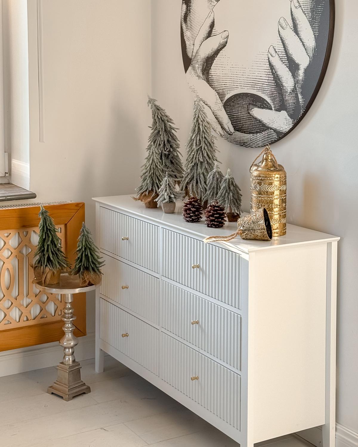 KOMMODE mit 6 Schubladen Weiß Assisi - Weiß, Holzwerkstoff (120/80/40cm) - Beliani