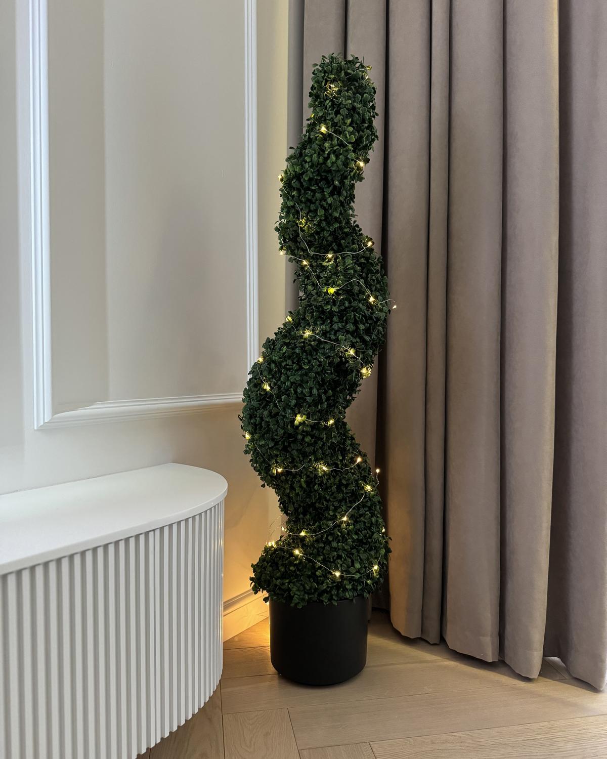 KUNSTPFLANZE im Blumentopf 120 cm Grün/Schwarz Boxwood Spiral Tree - Schwarz/Grün, Kunststoff (120cm) - Beliani