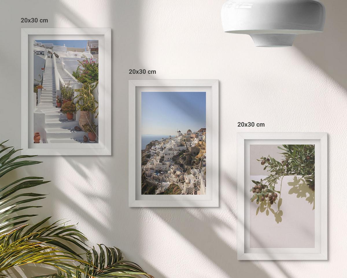 BILDER SET 3er Set - 20x30 cm Weißer Rahmen - Weiße Treppe mit Blick auf Santorini - Weiß, Kunststoff (20/30cm) - TULUP