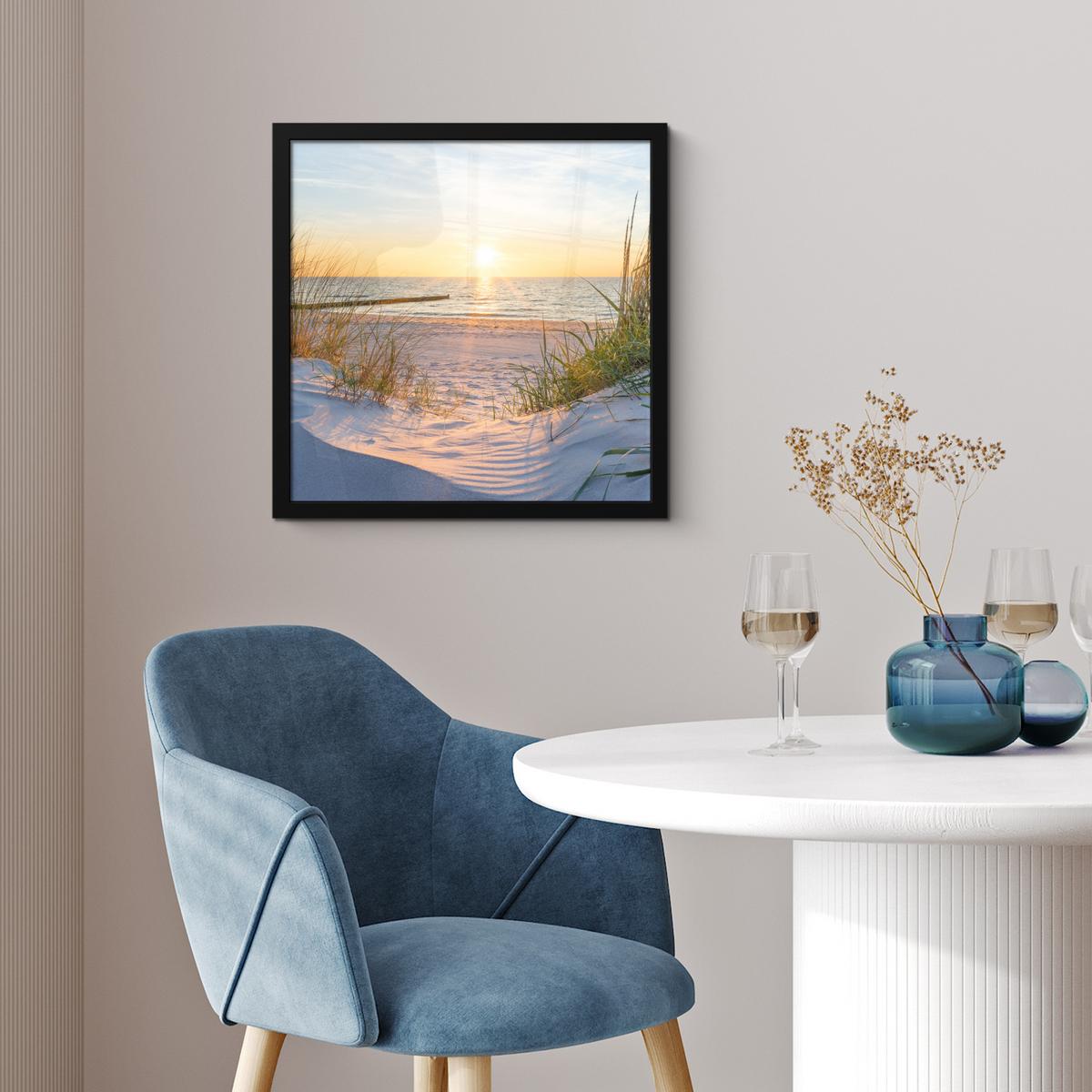 POSTER MIT RAHMENGERAHMTES BILD Strand - Sonne - Düne - Gras - Sand - Horizont 40x40 cm - Hellblau, Papier (40/40cm) - MuchoWow