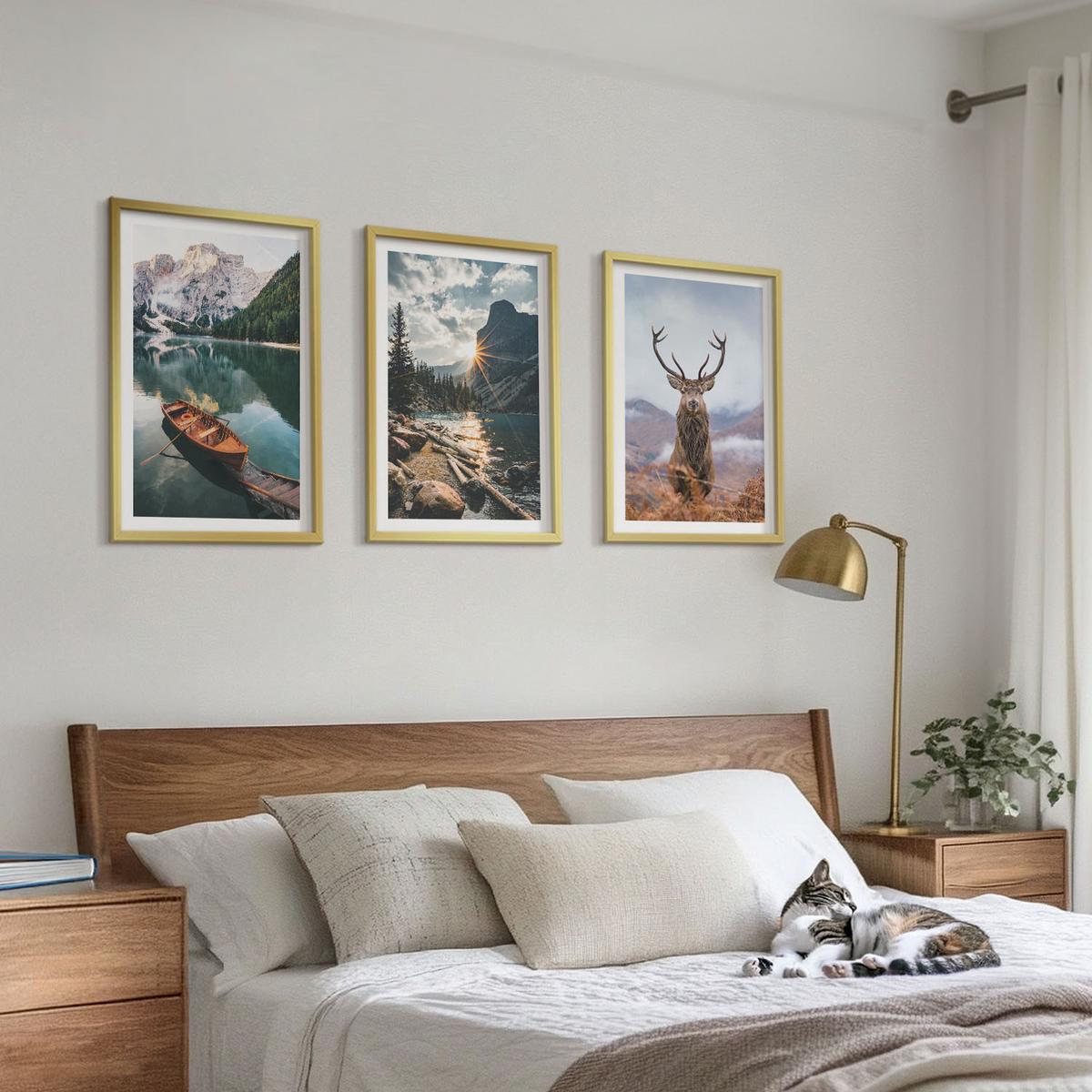 BILDER SET 3er Set - 40x60 cm Goldrahmen - Bergsee, Bootsfahrt, Sonnenuntergang, Hirsche - Goldfarben, Kunststoff (40/60cm) - TULUP